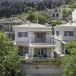 Vila Karya