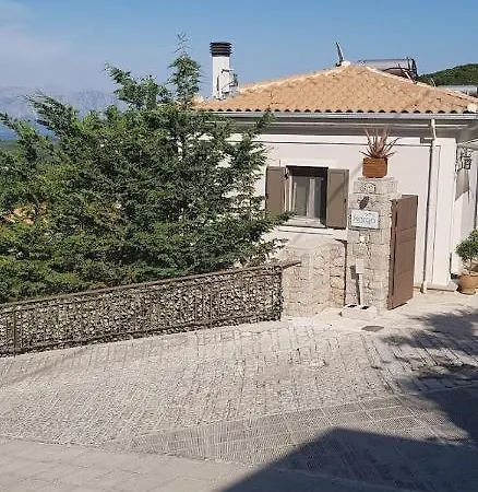 Karya Villa